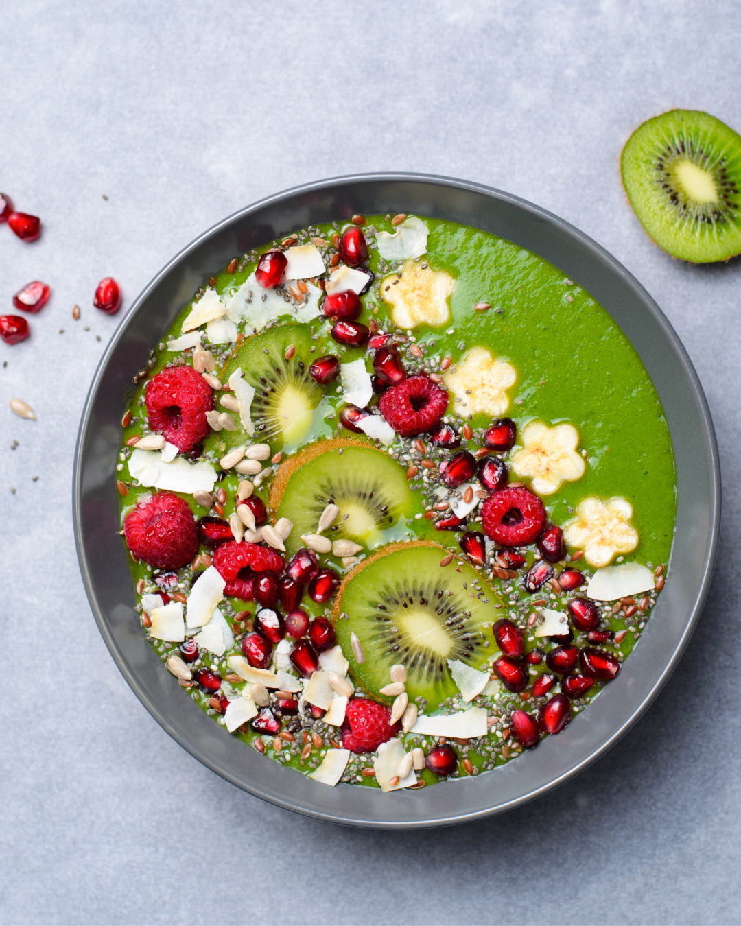 Berry & Spinach Smoothie Bowl